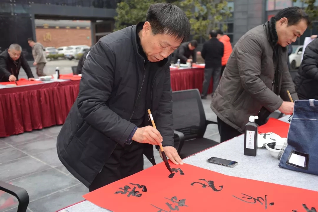 1598921076108440.jpg 春聯(lián)2.webp.jpg